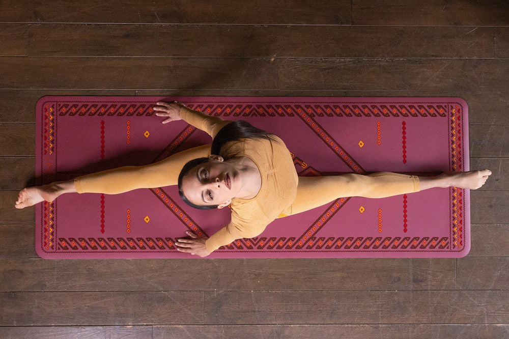 Liforme Majestic Carpet Yoga Mat - Maroon