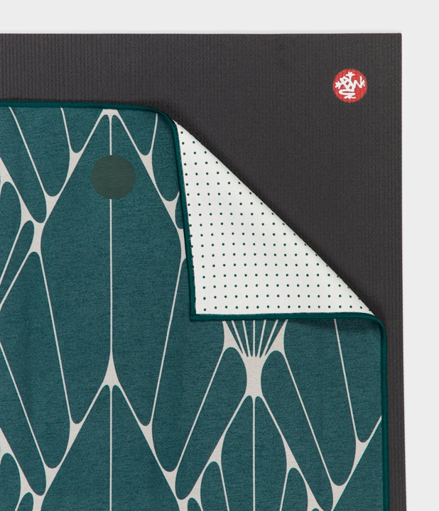 Manduka Yogitoes Mat Towel - Devotion Rainforest