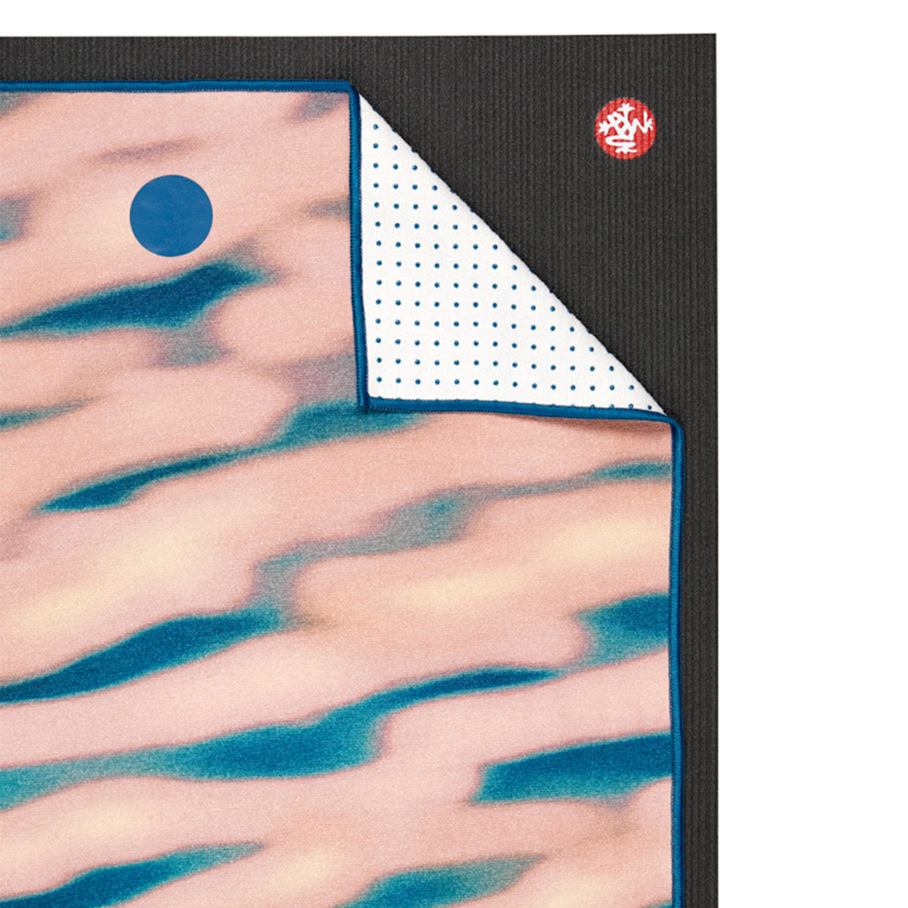 manduka yogitoes towel waves