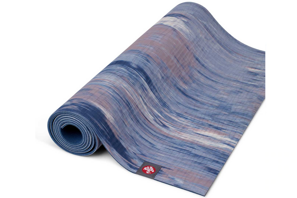 Manduka eKO Superlite Travel Yoga Mat 71” 1.5mm in Black Amethyst Marbled,  Sports Equipment, Exercise & Fitness, Exercise Mats on Carousell